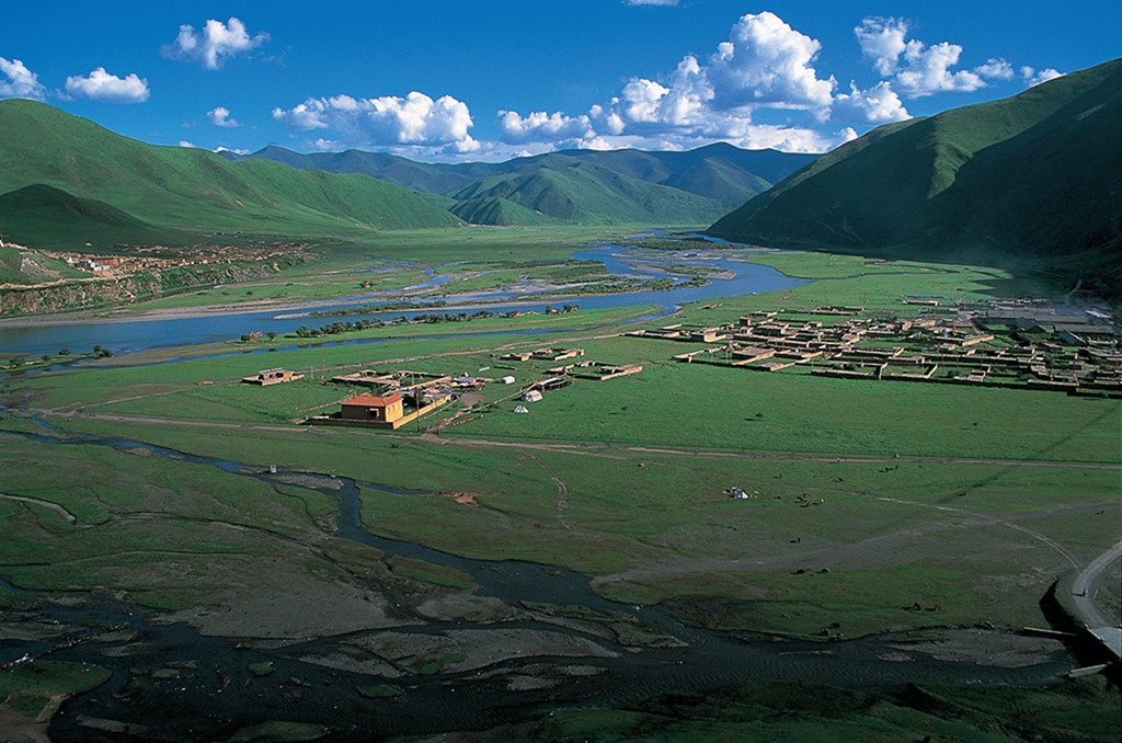 雀儿山隧道通车啦!这个国庆去德格探秘康巴文化胜地