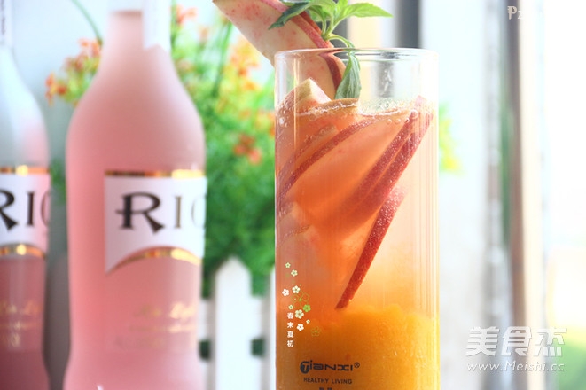 rio芒果水蜜桃白兰地风味鸡尾酒的做法